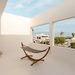 Willa Canaryislandshost L Pausa Costa Teguise